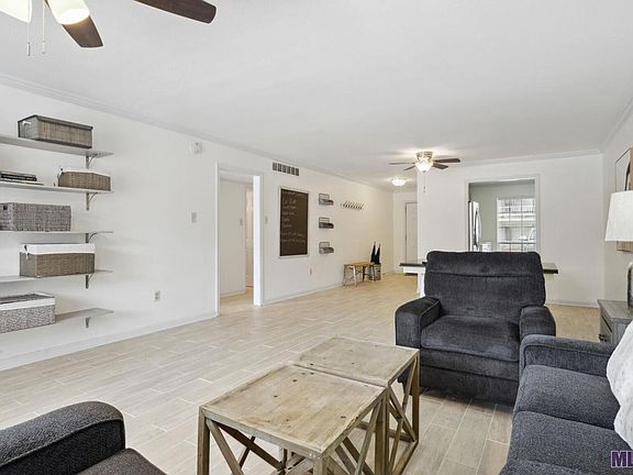 2nd image of 10440 Jefferson Hwy #40D