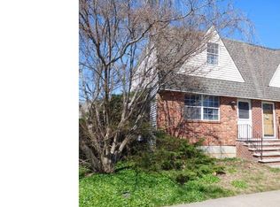 282 S Spring Garden St, Ambler, PA 19002