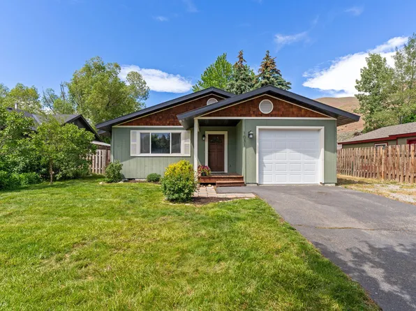1031 Cherry Hill Dr, Hailey, ID 83333