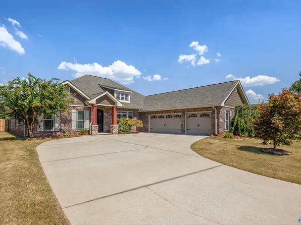 3 Bannut Ct SW, Huntsville, AL 35824