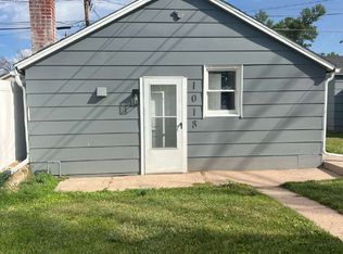 1018 E 20th St, Cheyenne, WY 82001
