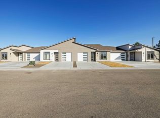 1310 Kalani Ct, West Richland, WA 99353