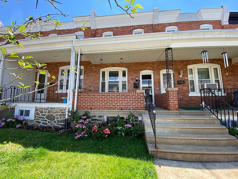 471 Markle St — Photo 2