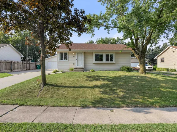 1817 NW 9th St, Ankeny, IA 50023