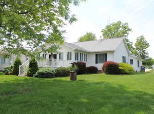 35 Ln 755a Snow Lk, Fremont, IN 46737