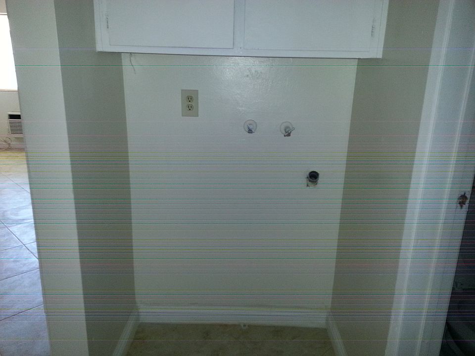 1st image of 1052 N Pershing Ave