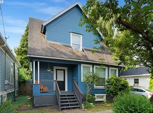 3236 SE Yamhill St, Portland, OR 97214