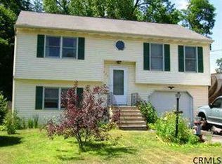 535 Gifford Rd, Schenectady, NY 12304