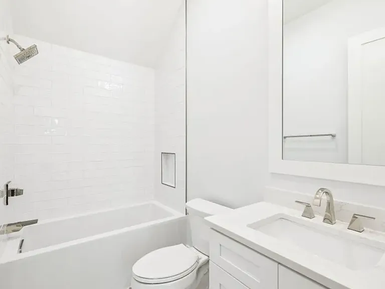45 Grove Townhomes Pl #104 — Photo 27