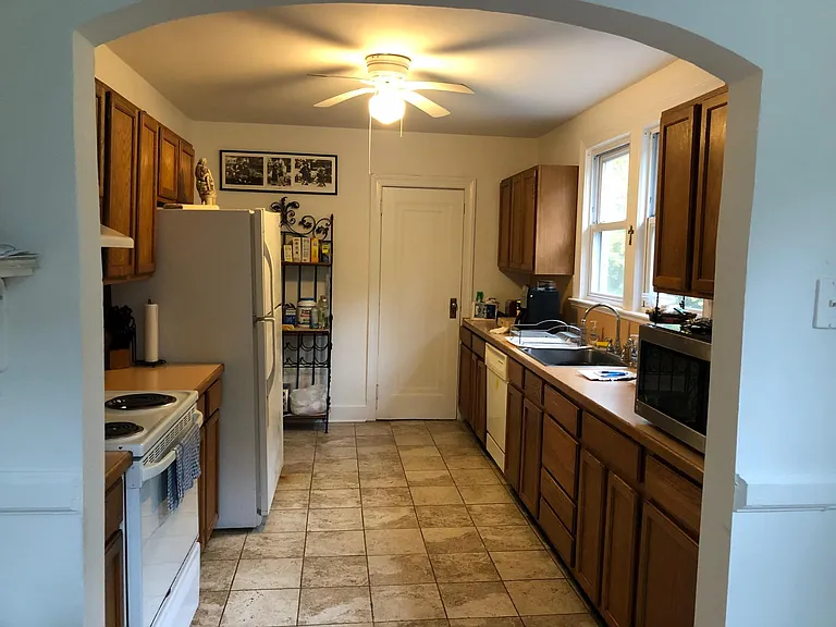 742 Springfield Ave #2 — Photo 7