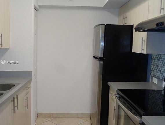 4th image of 777 SW 111th Way APT 103