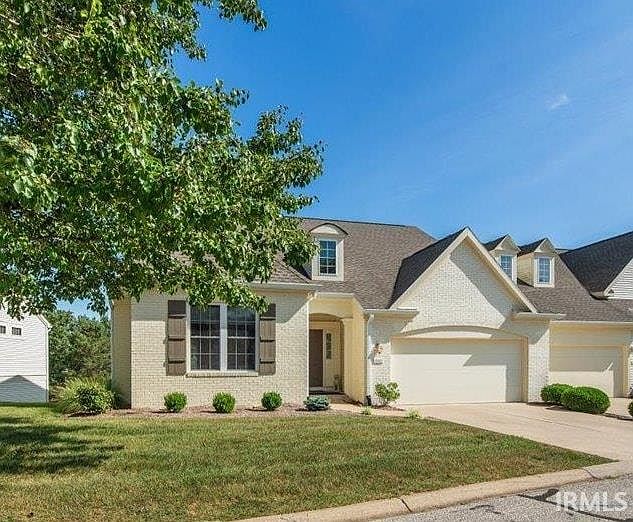 1st image of 3747 E Villa Glen Ct