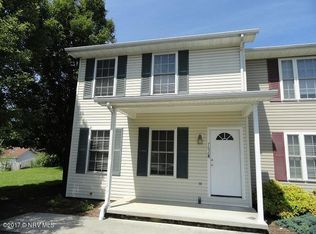 702 Park St, Christiansburg, VA 24073