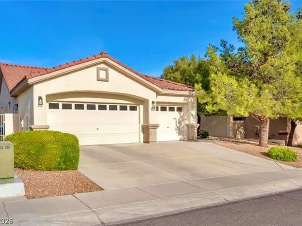 1913 Sierra Oaks Ln, Las Vegas, NV 89134
