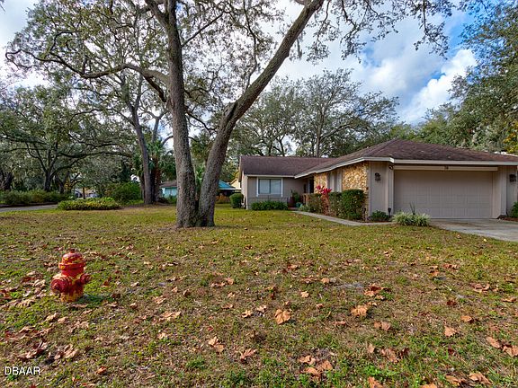 3rd image of 70 Woodfield Ct