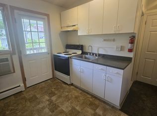 6 Redden Ave APT O, New London, CT 06320