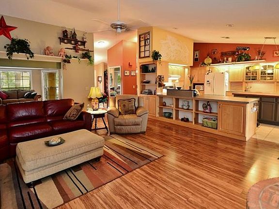 5th image of 1425 N Timbercrest Dr