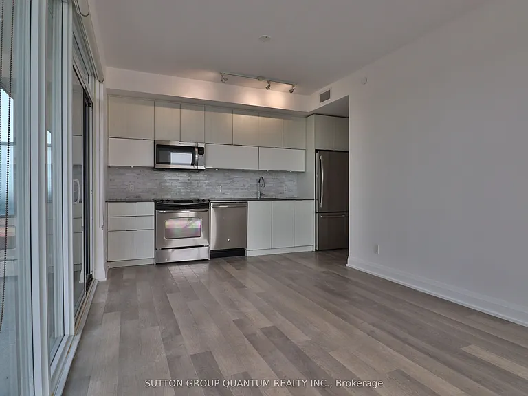 56 Annie Craig Dr #1410 — Photo 14