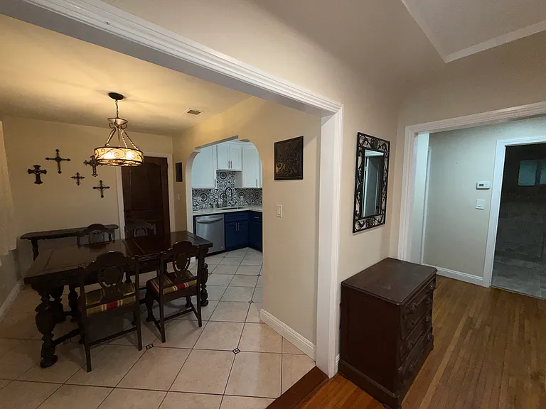 274 G St — Photo 5