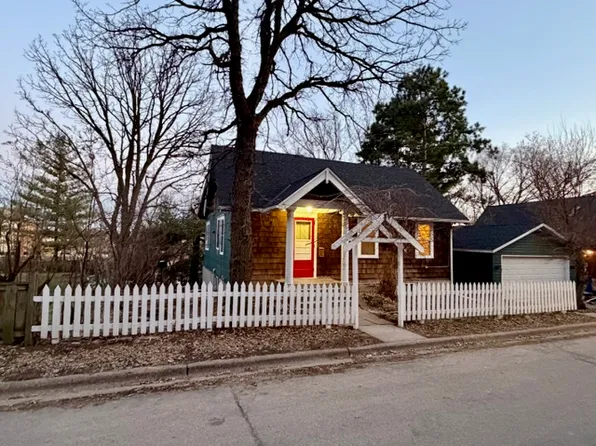 306 Irvine Ave #1, Saint Paul, MN 55102