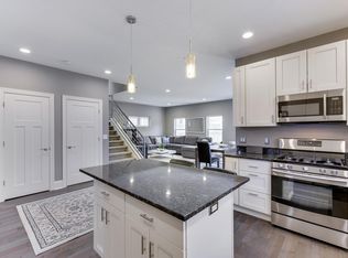1004 Dayton Ave, Saint Paul, MN 55104