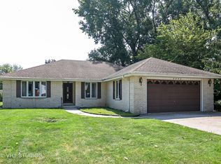 9857 S 81st Ave, Palos Hills, IL 60465