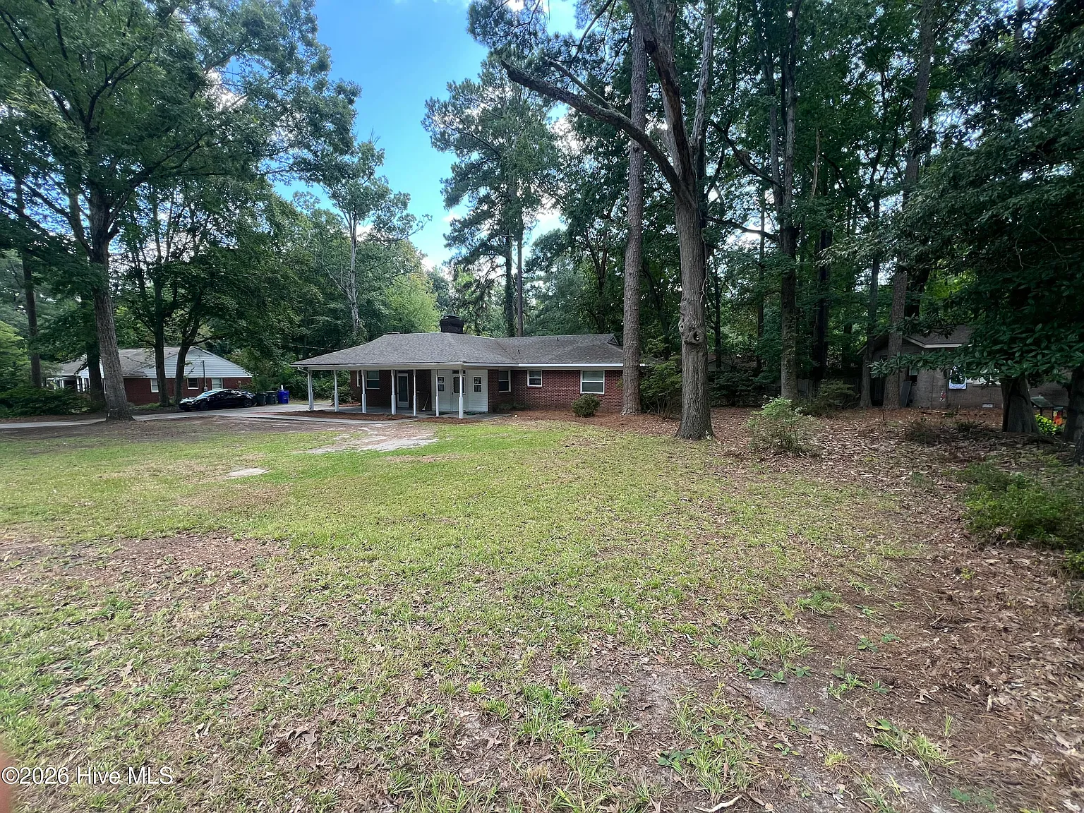 3 bed, 2.5 bath, $1,975 — Photo 3