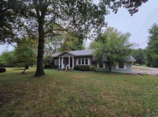 3311 E Warren Cir, Vincennes, IN 47591