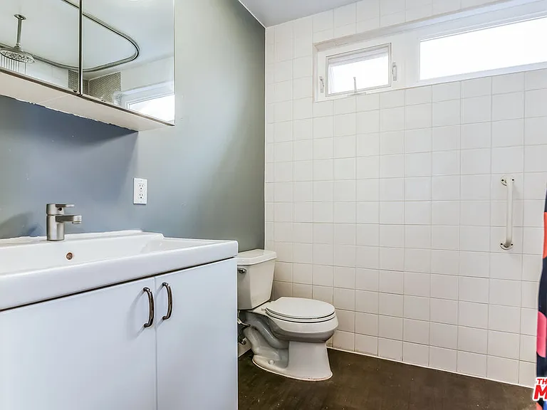 801 Brooks Ave — Photo 13