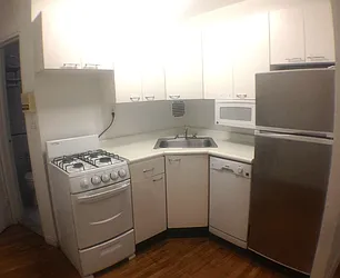 Rented by Salon Realty Corp