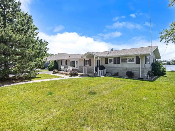 5152 E Oriole Dr, Monticello, IN 47960