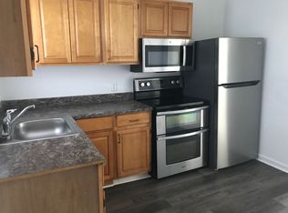 215 Columbus Ave #B, Suffolk, VA 23434