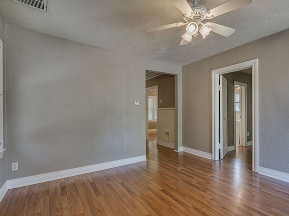 4th image of 917 Fay Ave