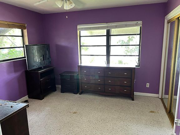 5th image of 1421 Crest Drive