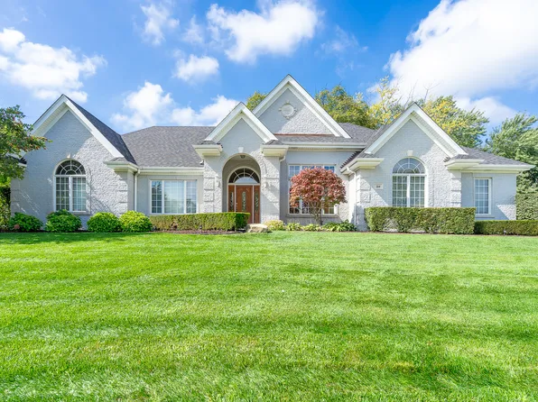 214 Sawgrass Dr, Palos Heights, IL 60463