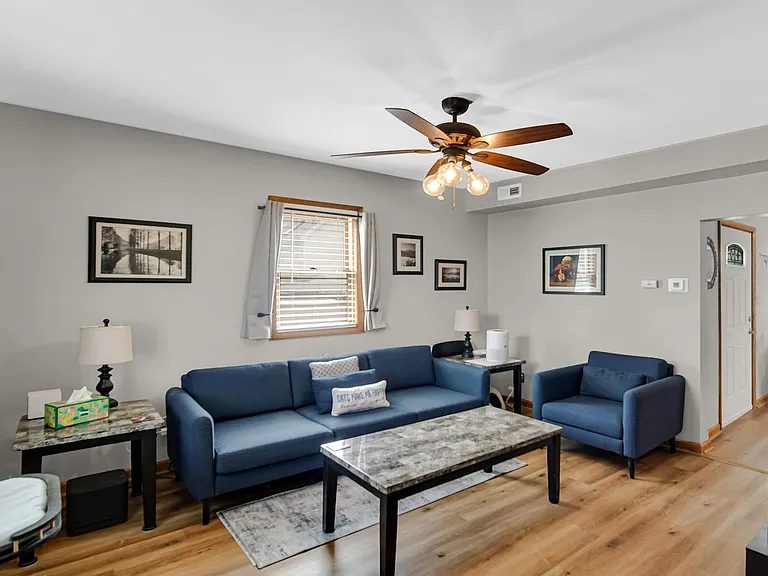 6516 Lyman Ave — Photo 3