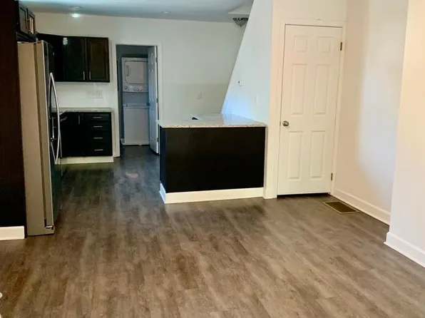 546 E Beck St, Columbus, OH 43206