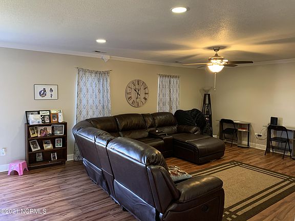 5th image of 304 S Square Dr #A