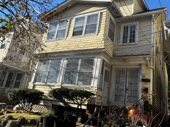 21 38th St, Irvington, NJ 07111