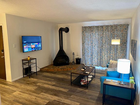 3rd image of 3055 Trinity Dr APT 513