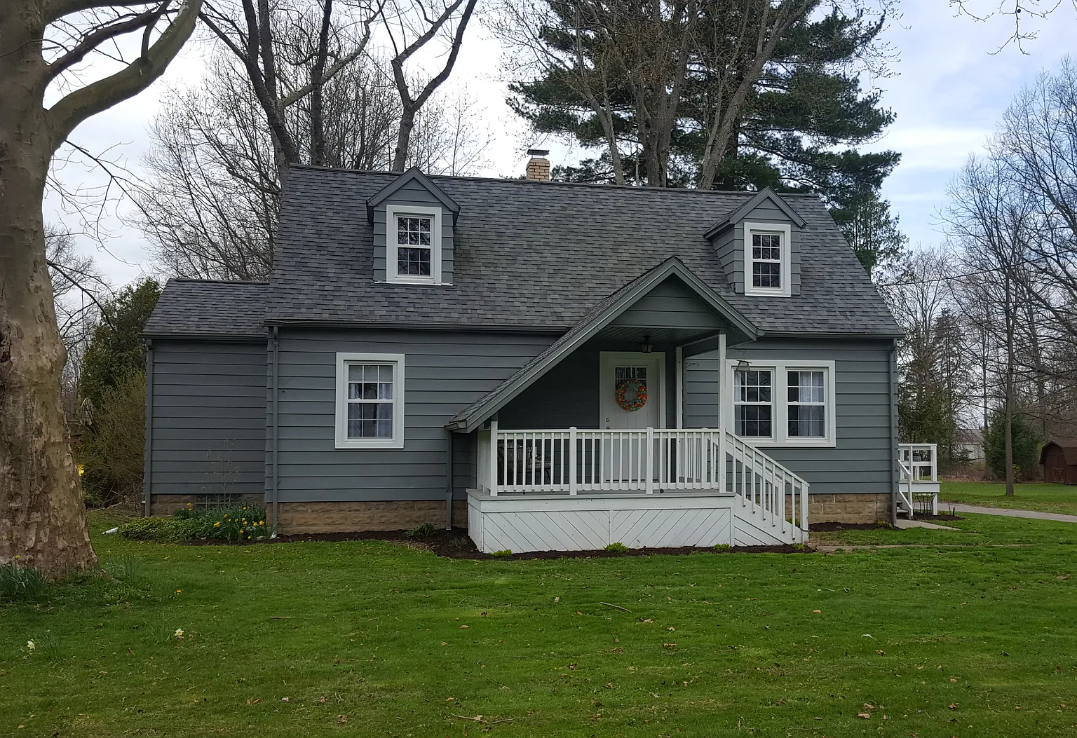 210 Howland Wilson Rd SE photo 1