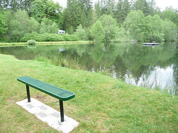 5th image of 121 Paradise Dr