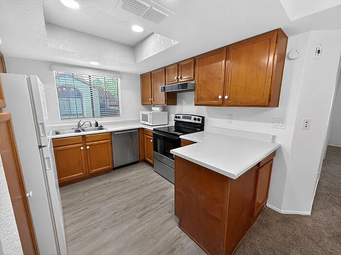 1905 E University Dr #219-E — Photo 17