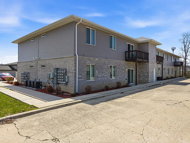 942 Boston Way #11 — Photo 35