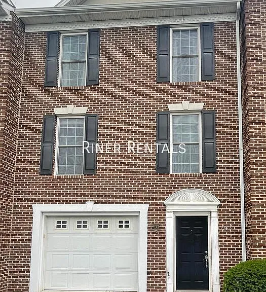 1933 Buttonwood Ct — Photo 1