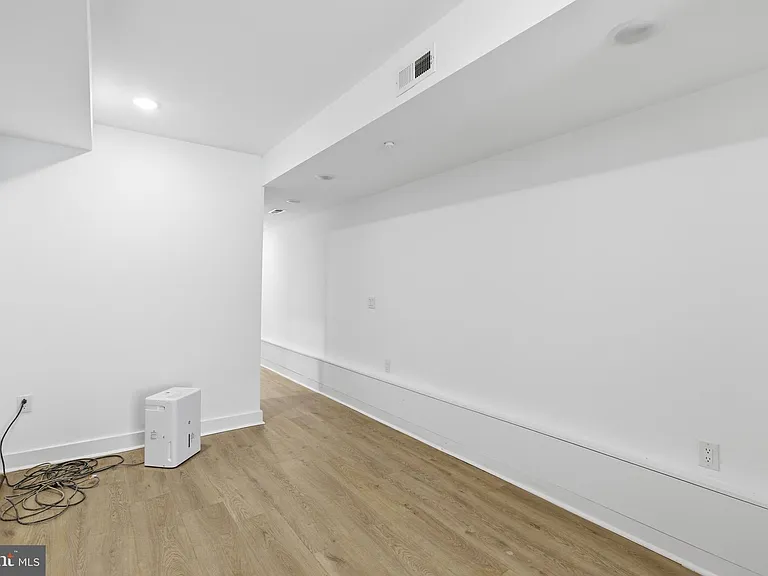 630 W Cumberland St #1 — Photo 5