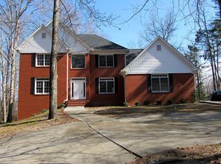 3331 Haddon Hall Dr, Buford, GA 30519
