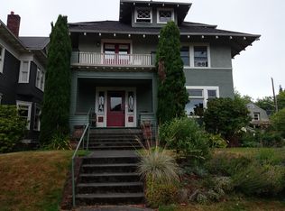 621 17th Ave E, Seattle, WA 98112