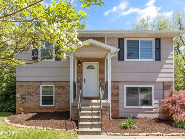 2114 Sunny Ln, Knoxville, TN 37912