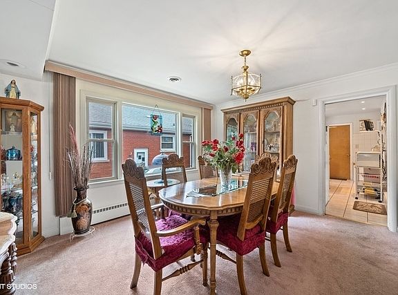 4th image of 9129 S Mozart Ave